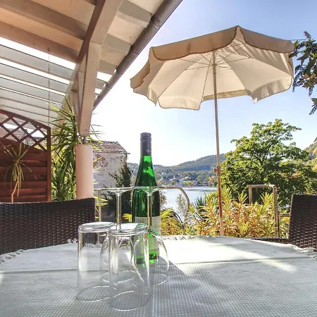 公寓 Ferienhaus Bullay 布莱
