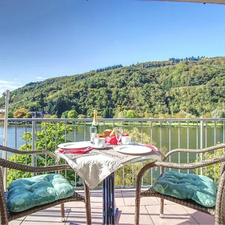 Ferienhaus Bullay ブライ