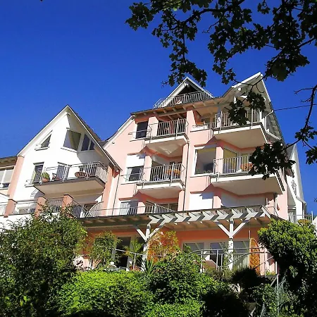 Ferienhaus Bullay アパート