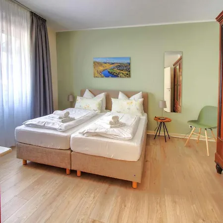 Ferienhaus Bullay アパート