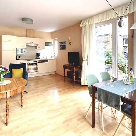 Ferienhaus Bullay アパート ブライ