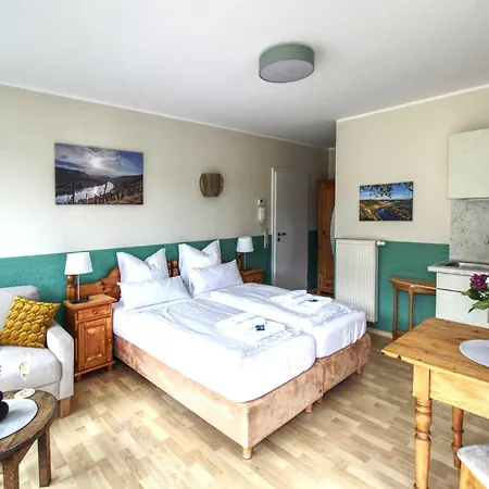 Ferienhaus Bullay ブライ