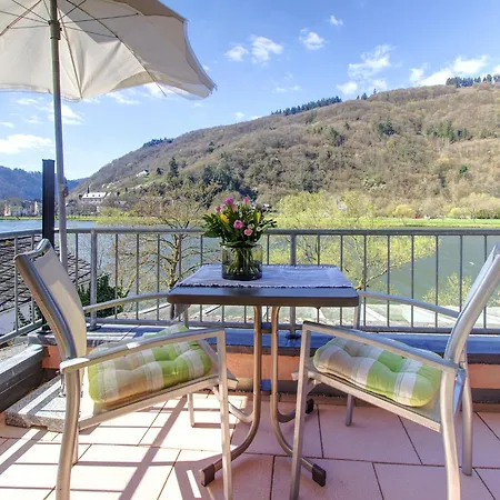 Ferienhaus Bullay Daire *