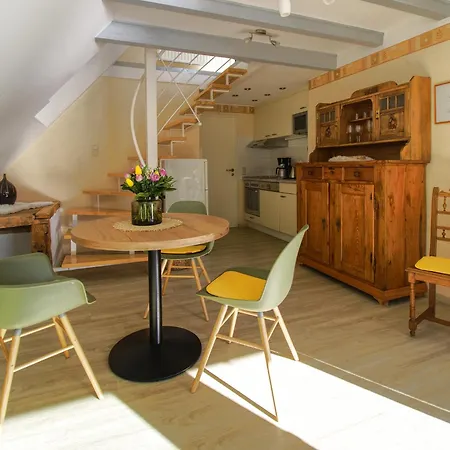 Ferienhaus Bullay 布莱